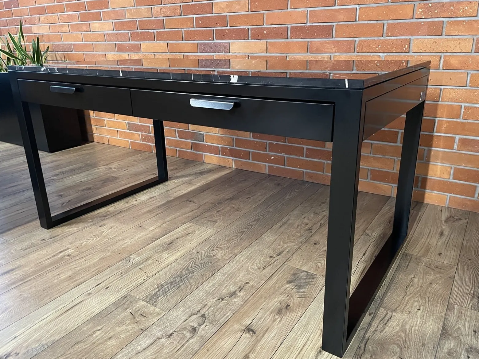 Biuro Premium z Marmurem 11