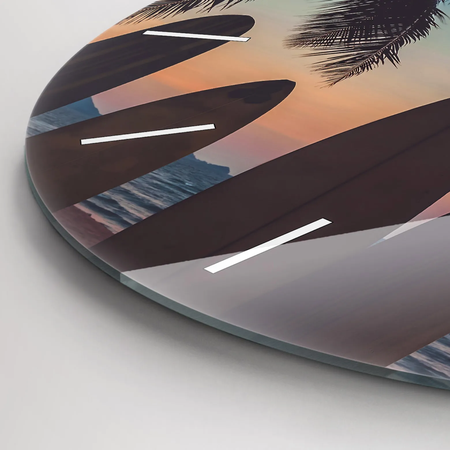 Ścienny Zegar szklany ozdobny Surfing na plaży fi30
