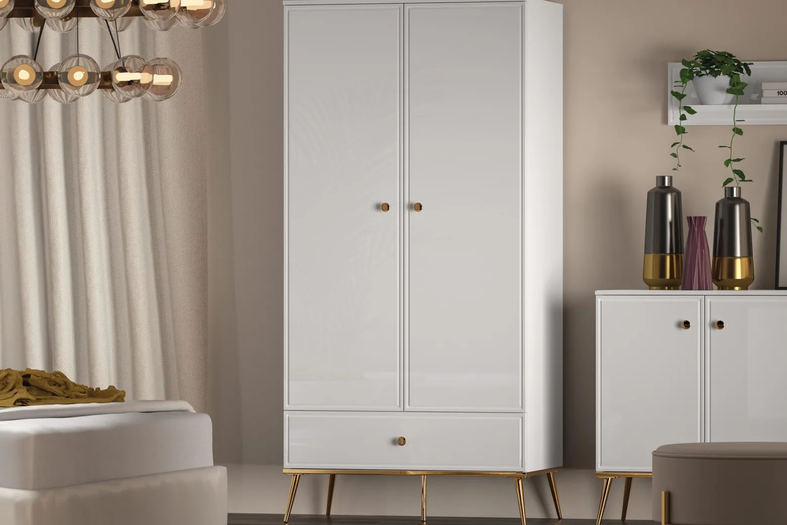 KONSIMO ISORIA Wysoka elegancka szafa z drążkiem na złotych nogach glamour