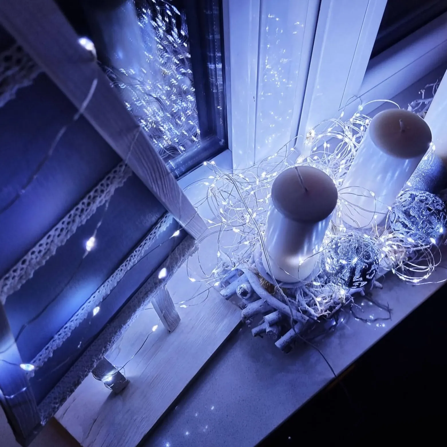 Lampki choinkowe 300 led druciki na prąd biały zimny