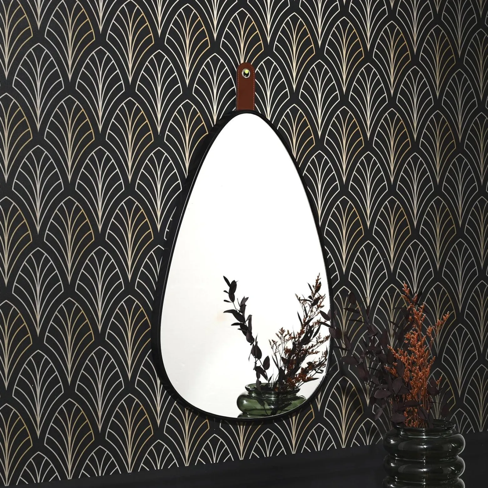 Lustro ścienne Drop Chic z paskiem 60x40 cm