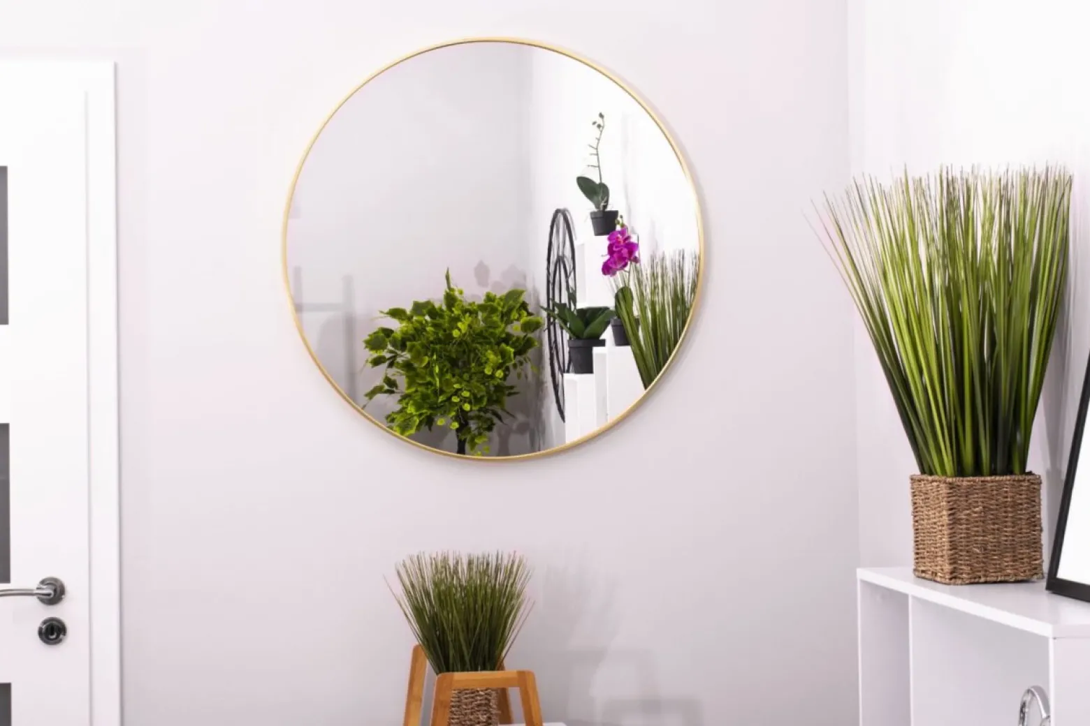 Lustro 70cm złota rama