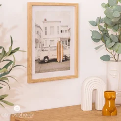 Plakat w ramie z retro samochodem VIVIEN, 30 x 40 cm