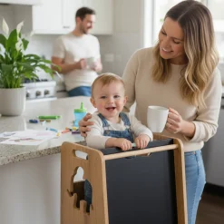 Pomocnik kuchenny dla dzieci z tablicą regulowany Kitchen Helper MDF drewno