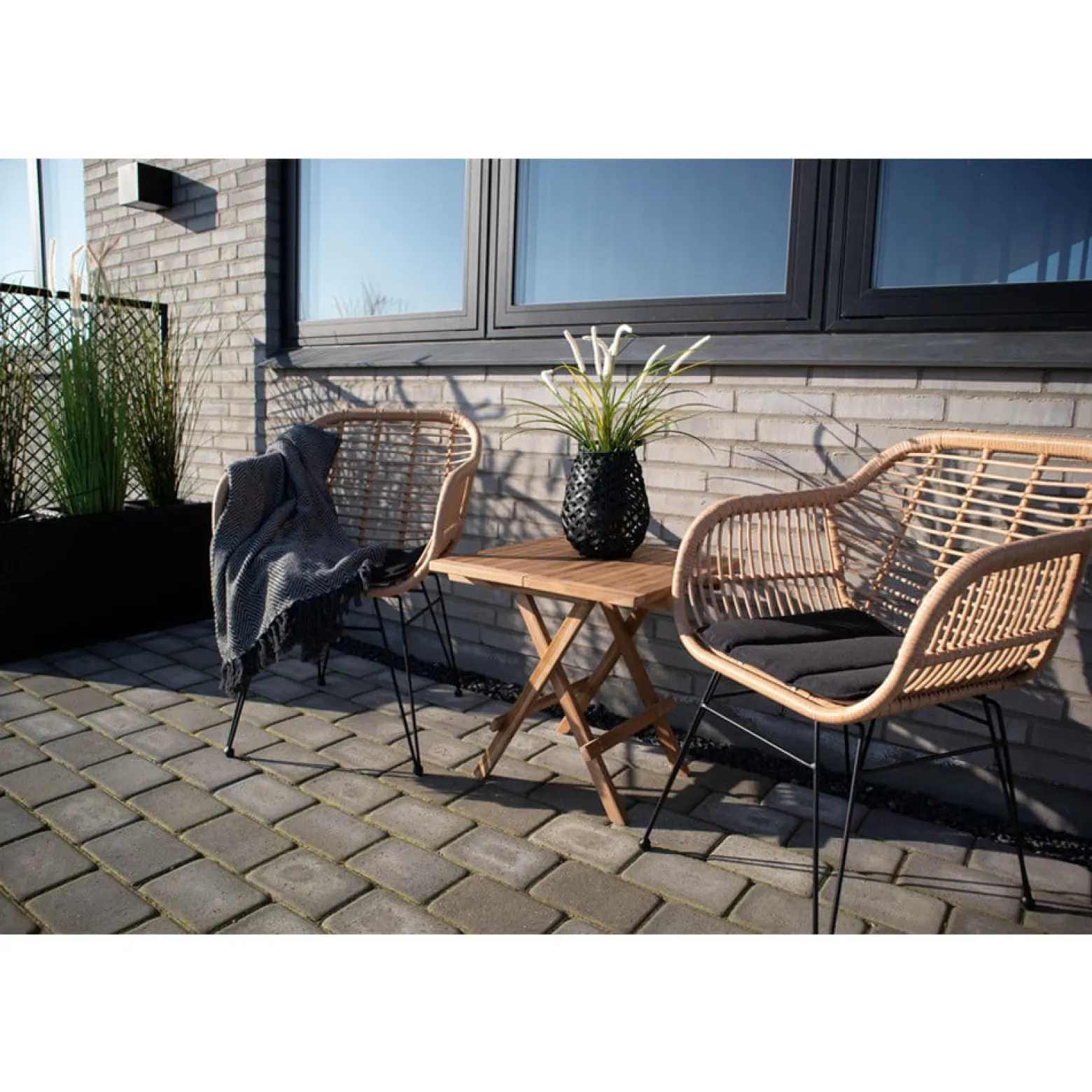 STOLIK POMOCNICZY Bilbao 50x50cm naturalny z drewna tekowego