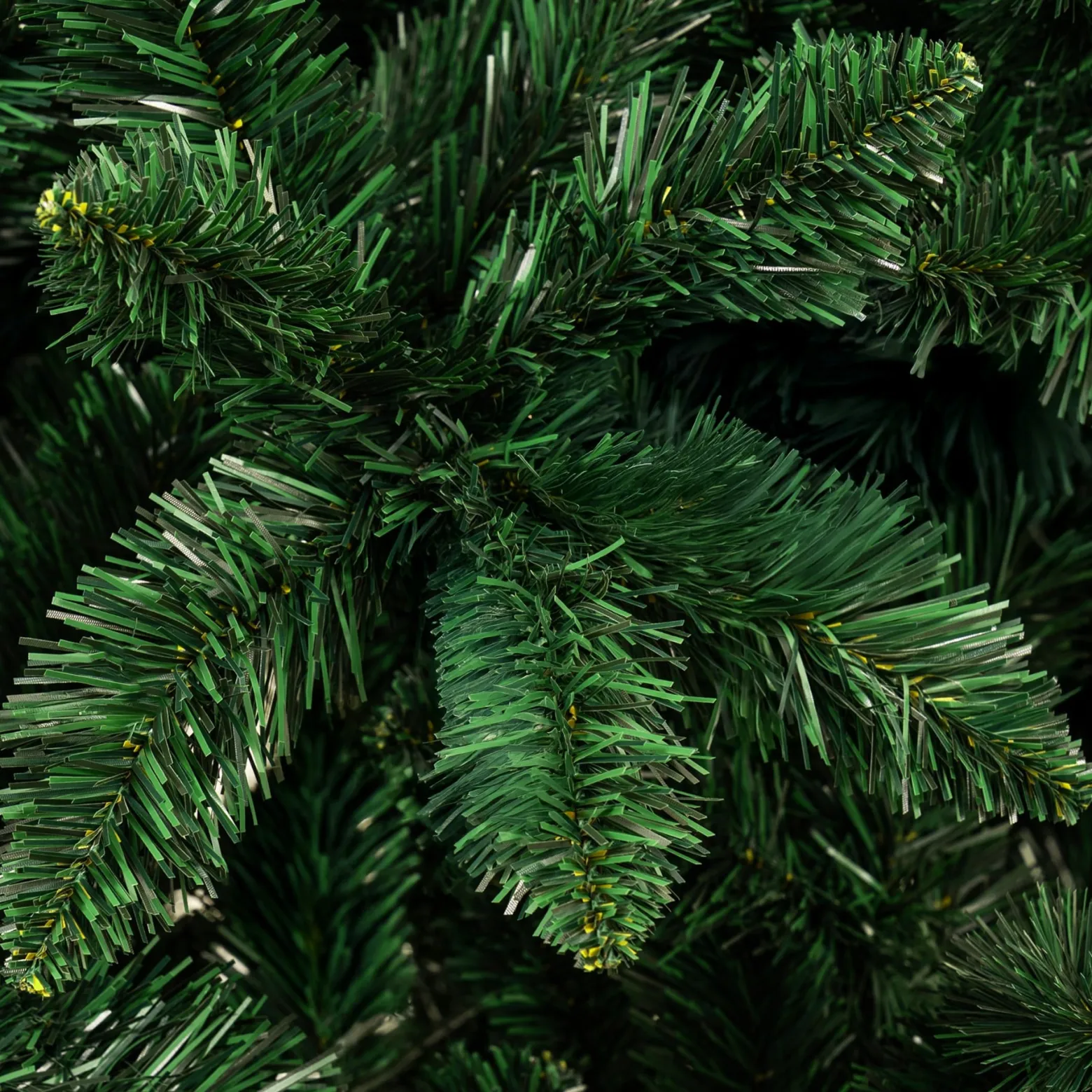 Sztuczna choinka sosna leśna 220 cm Royal Trees premium drewnian stojakiem